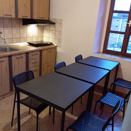 Hostel Kvarner- Private Rooms & Dorms Rijeka Luaran gambar